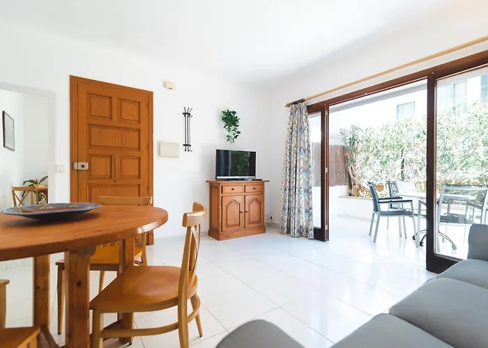 Apartments Residencial Cala Ferrera